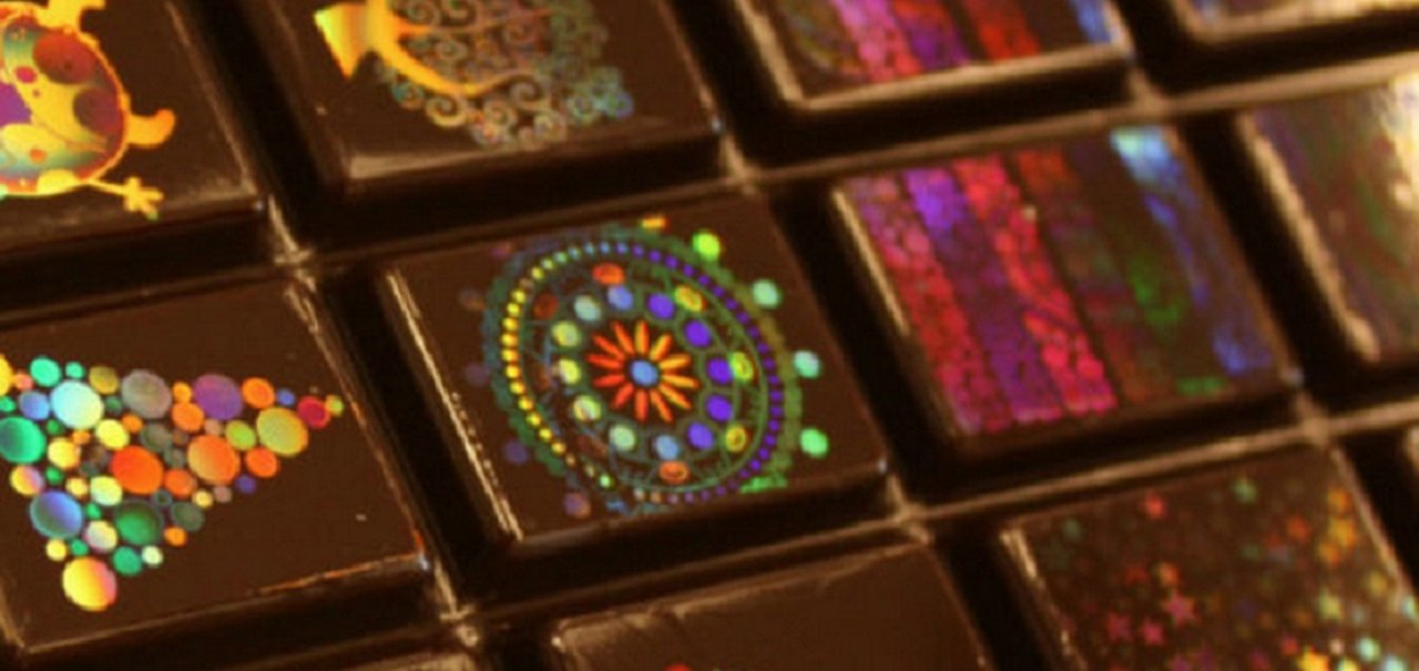 Empresa suíça criou hologramas decorativos para chocolate