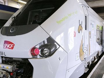 França gasta R$ 15 bilhões em trens que não cabem nas estações