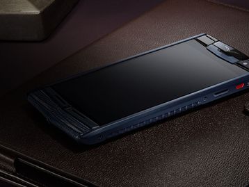Novo smartphone da Vertu tem configuração avançada e preço de carro popular