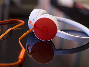 Review: headset HP H2800