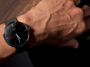 Moto 360 chega até setembro e fabricante anuncia vencedor de concurso 
