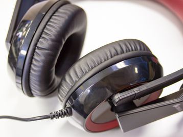 Review: headset gamer Corsair Raptor HS40