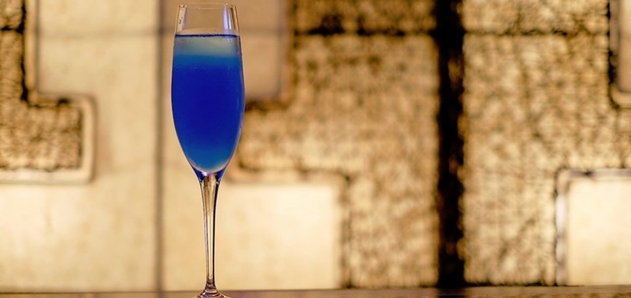 Hackers Bar em Tóquio oferece drink chamado “Tela azul da morte”