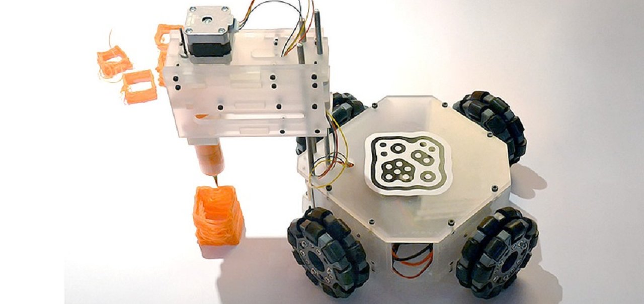 Conheça o 3&Dbot, um pequeno robô brasileiro que é uma impressora 3D