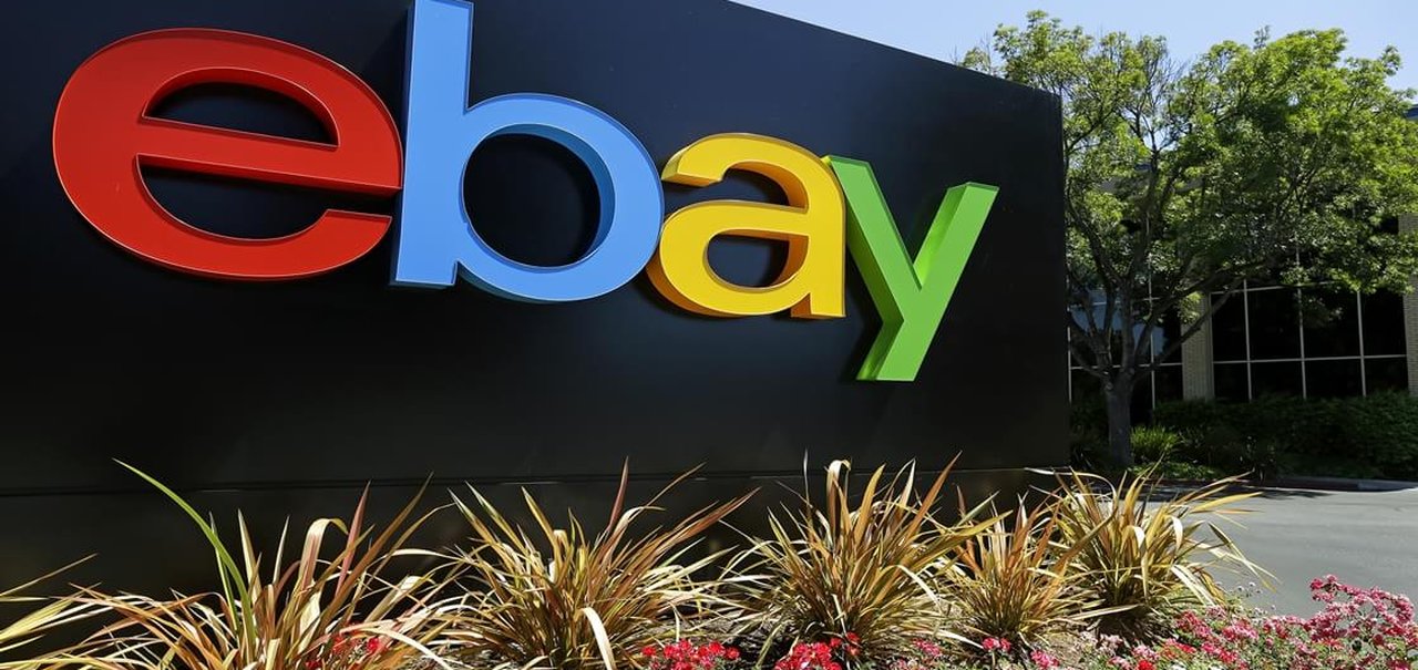 eBay quer colocar espelhos interativos em provadores de roupas