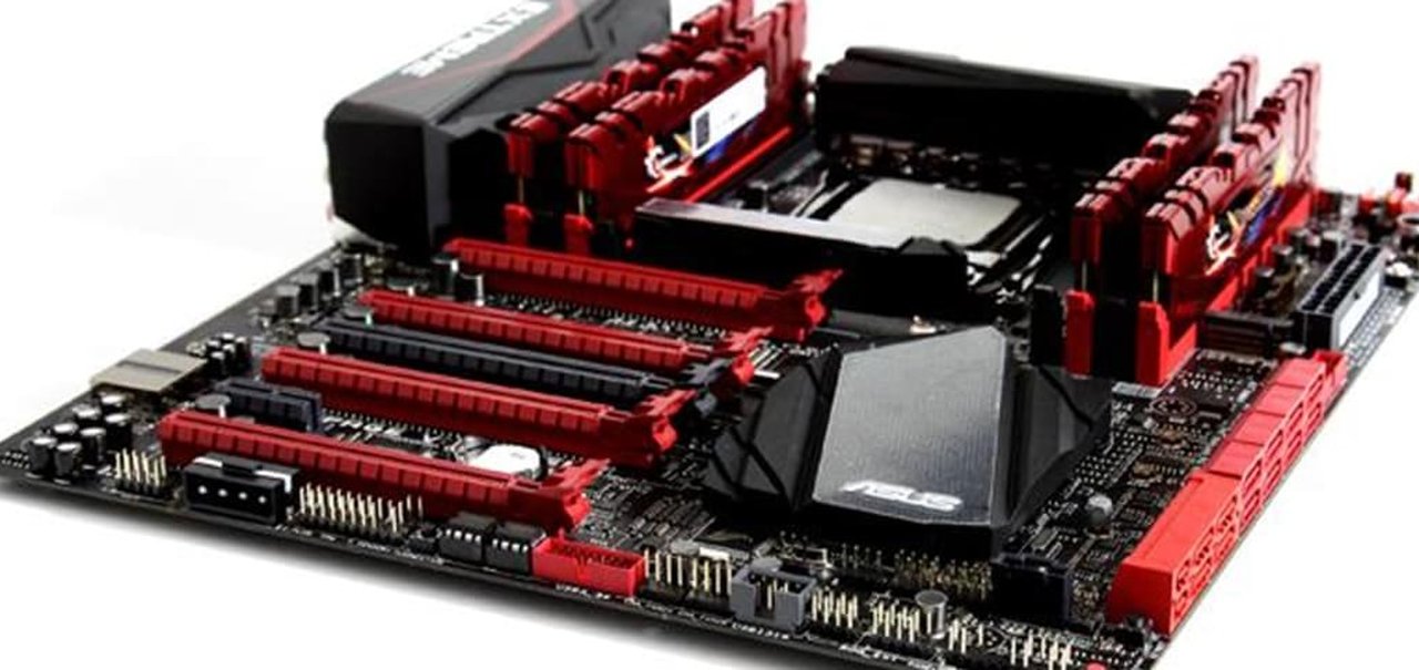 ASUS ROG lança placa-mãe Rampage V Extreme no Brasil