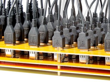 Hub USB traz 49 portas para recarregar todos os gadgets que você quiser