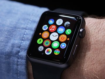 Só por encomenda: Apple Watch não será vendido por lojas físicas [rumor]