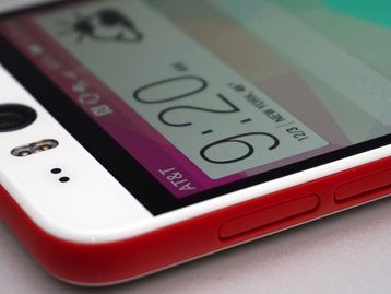 Selfie a qualquer hora: cinco smartphones que já têm flash frontal