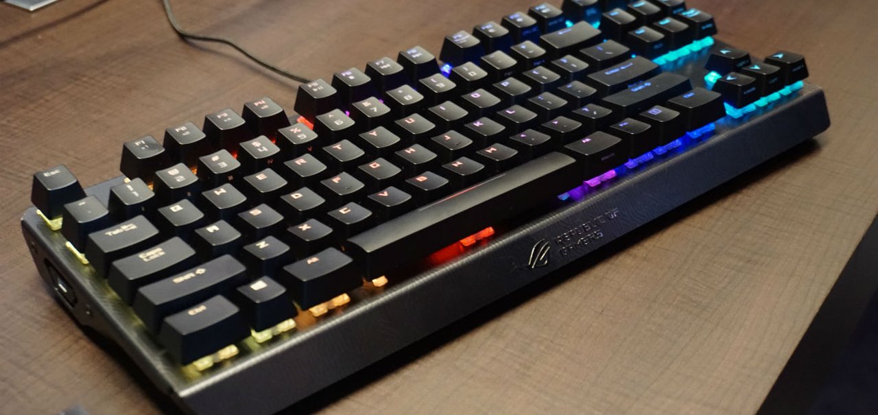 ASUS revela teclado ROG Claymore