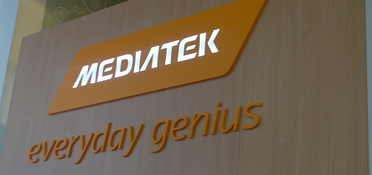 Entre outros gadgets, MediaTek expõe “tênis do Baidu” em feira em SP