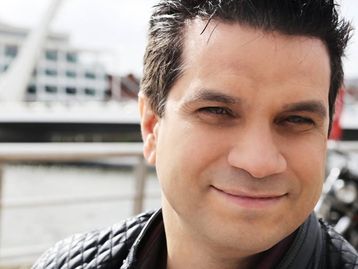 Tommy Tallarico deve sua carreira com jogos... a uma camiseta (!)