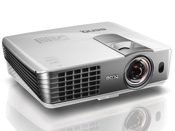 BenQ lança projetor dos sonhos para gamers e cinéfilos