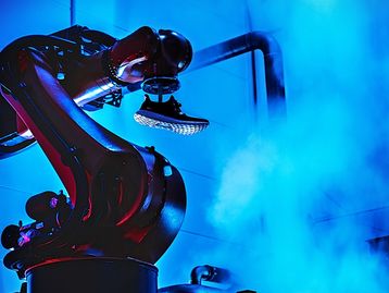 Speedfactory: fábrica automatizada da Adidas cria calçados rapidamente