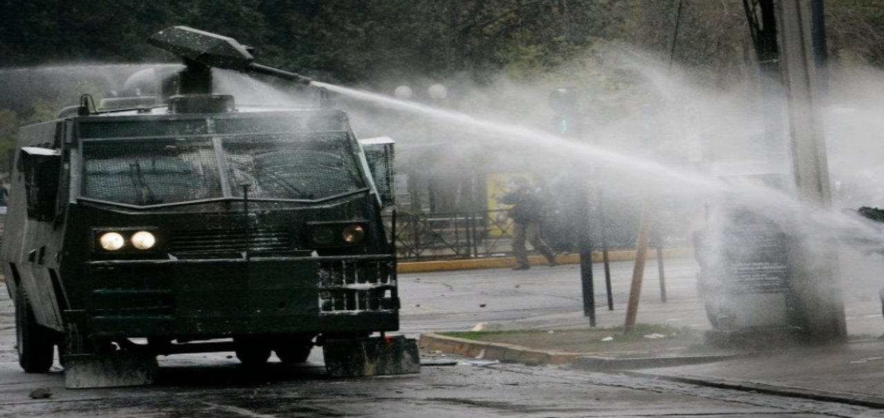 5 armas não letais poderosas usadas para controlar multidões