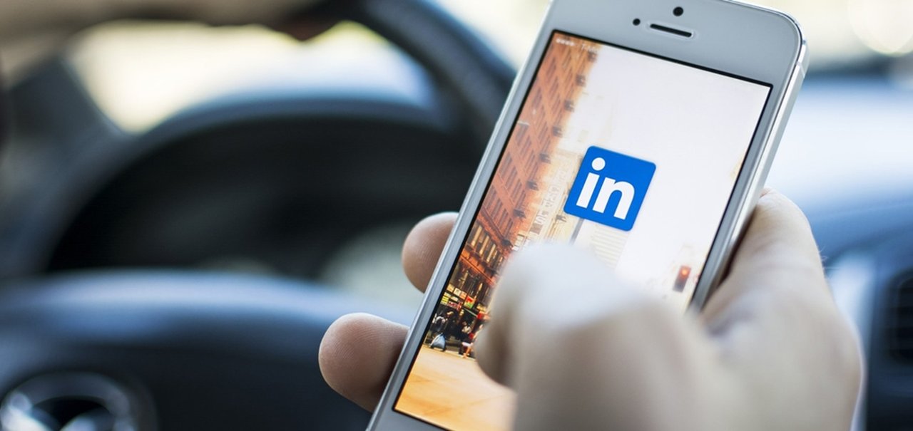 LinkedIn: como navegar e visitar perfis de forma anônima na rede social