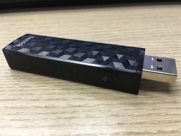 SanDisk anuncia pendrive com conexão WiFi no Brasil; conferimos o produto