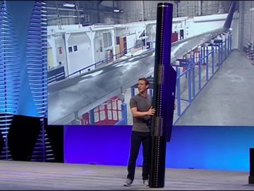 Facebook está lançando avião solar que transmite internet via satélite