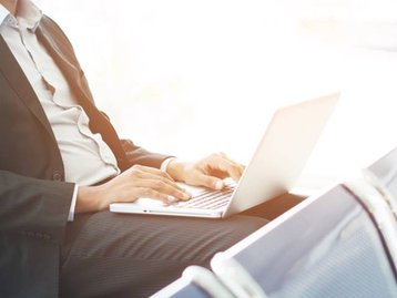 7 dicas úteis de segurança para manter o seu notebook protegido em público