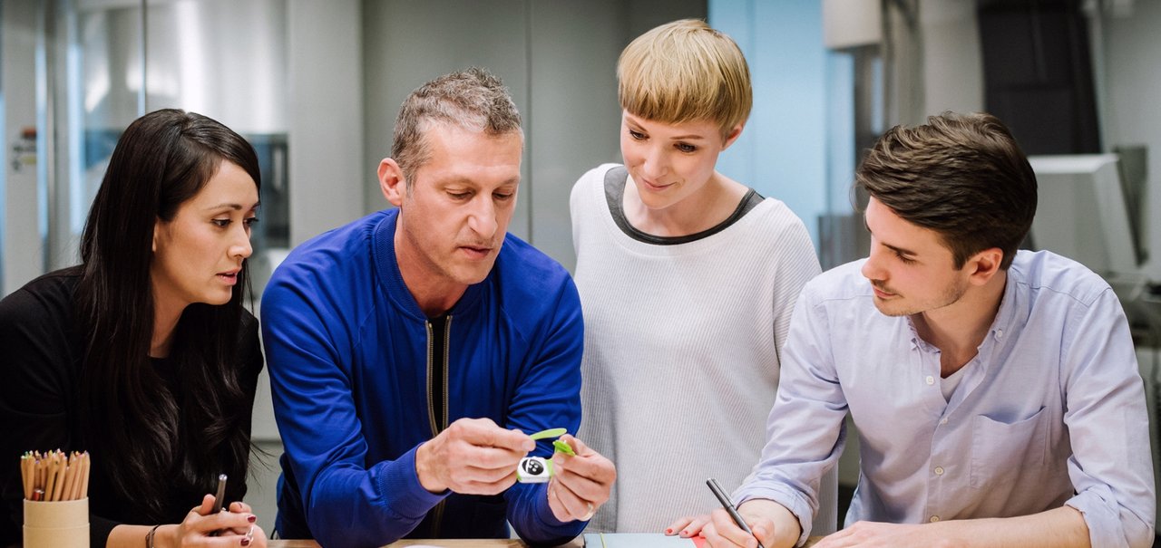 Apple mandou dois engenheiros para atenderem cliente em casa