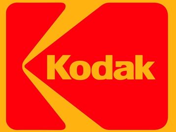 Nada de foto: Kodak volta ao Brasil com CDs, DVDs, pilhas e lanternas