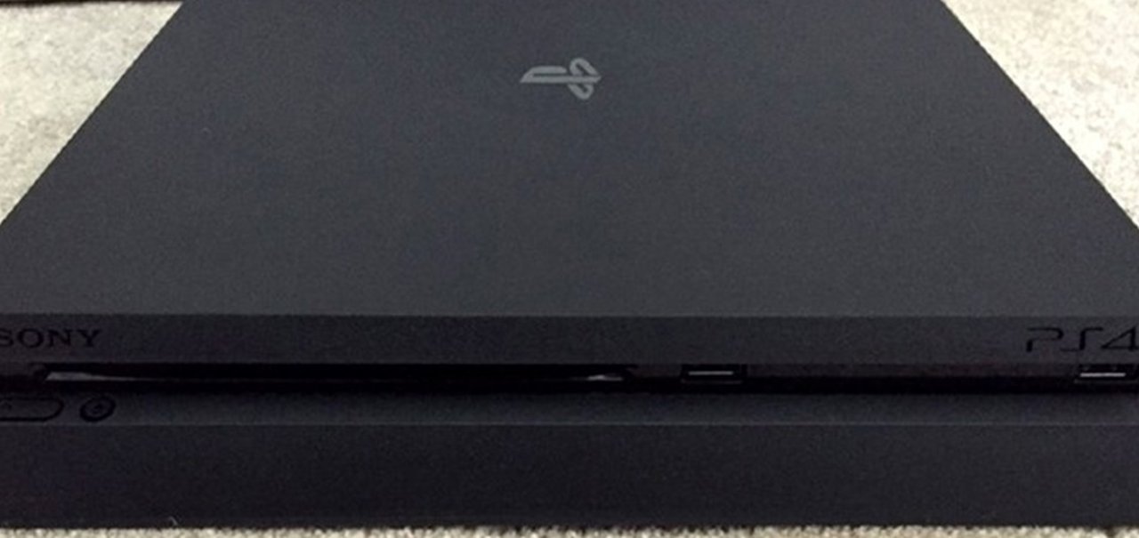 Acredita nisso? Já tem loja vendendo o PlayStation 4 Slim no Reino Unido