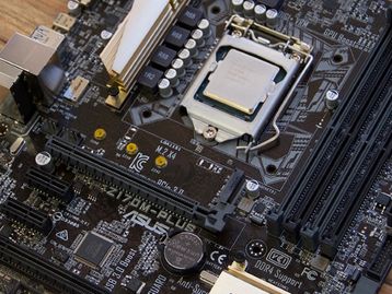 Review: placa-mãe ASUS Z170M-PLUS/BR