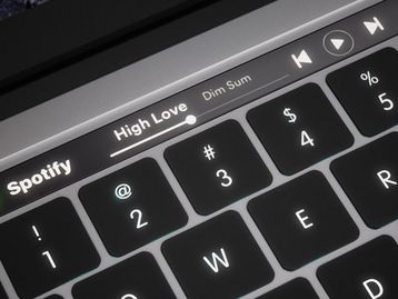Apple estaria planejando lançar Macbook Pro remodelado em outubro