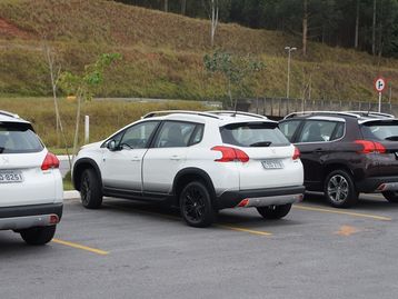 Viajamos com o novo Peugeot 2008 Crossway: confira a nossa aventura!