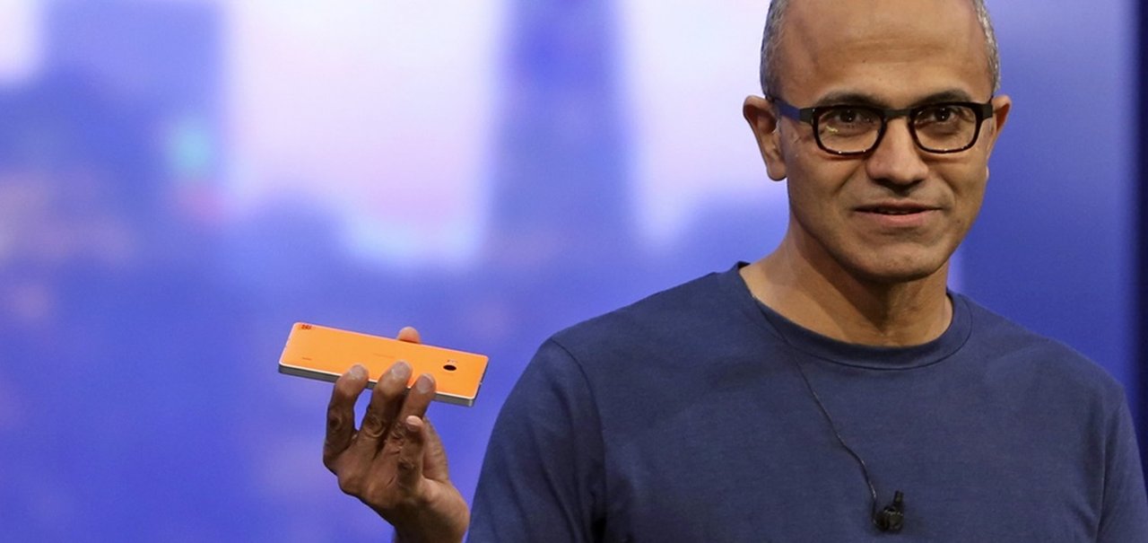 CEO da Microsoft admite derrapada com mobile e aposta em futuro do HoloLens