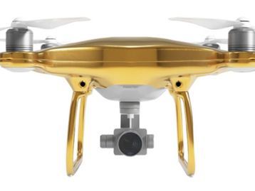 Drone folheado a ouro sai por R$ 75 mil