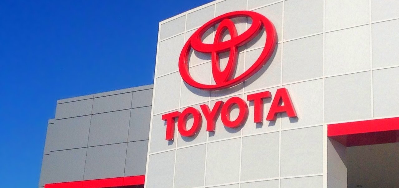 Toyota é mais uma montadora a investir no compartilhamento de carros