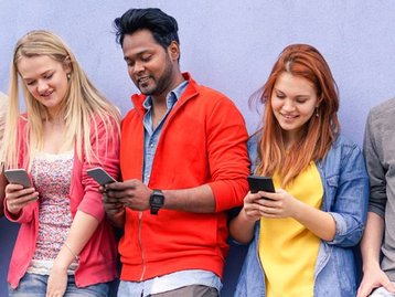 Os 7 melhores celulares de 2016 que custam menos de R$ 1 mil