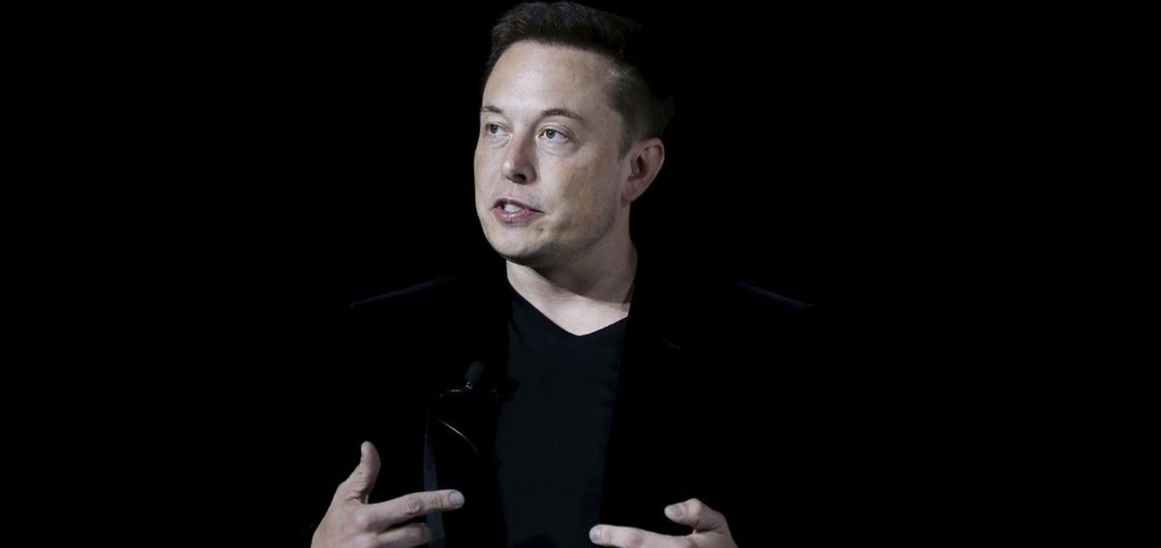 Elon Musk promete criar empresa que cava buracos debaixo do tráfego urbano