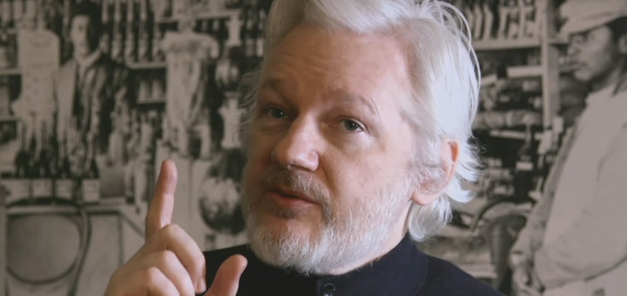 Assange: Brasil é o país mais vigiado da LATAM e Temer atua como informante