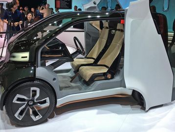 Honda mostra o NeuV, um carro elétrico que também tem sentimentos