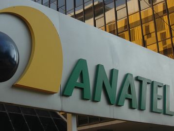 Anatel autoriza reajuste médio de 1,33% para chamadas de fixo para móvel