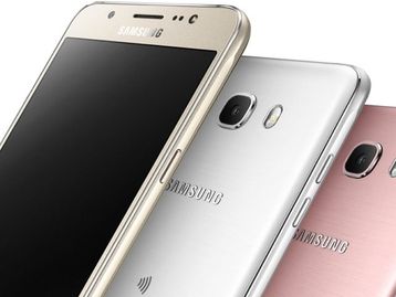 Samsung Galaxy J7, intermediário de sucesso no BR, é visto em nova versão