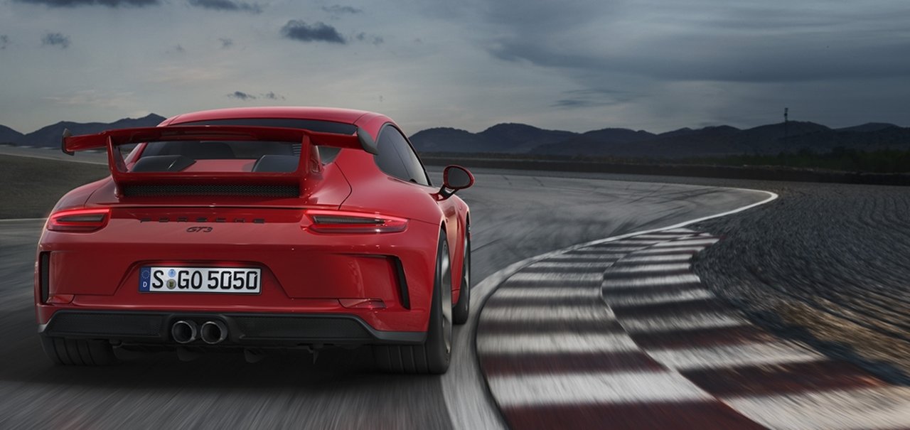 O novo Porsche 911 GT3 com câmbio manual é o sonho de qualquer purista