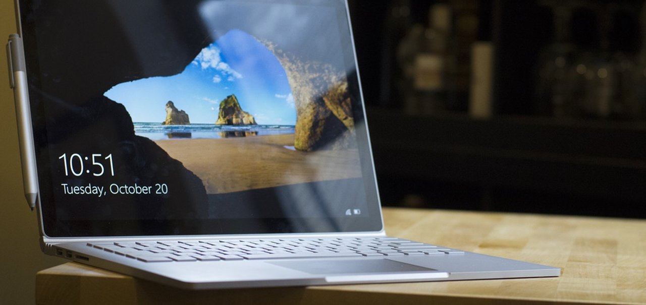 Microsoft deve lançar próximo Surface Book no modelo de laptop comum