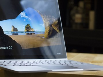 Microsoft deve lançar próximo Surface Book no modelo de laptop comum