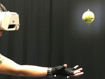 Vídeo da Disney mostra como pegar uma bola de verdade na realidade virtual