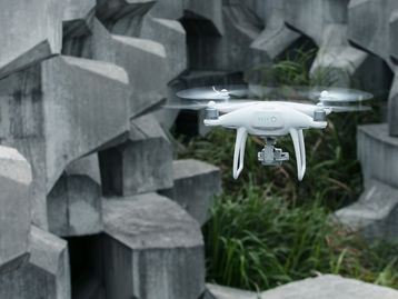 DJI apresenta drone Phantom 4 Advanced com aprimoramentos na câmera