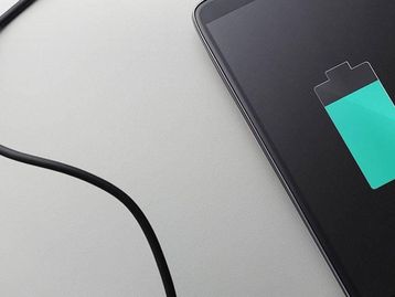 Baterias que recarregam em 5 minutos devem chegar ao mercado em 2018
