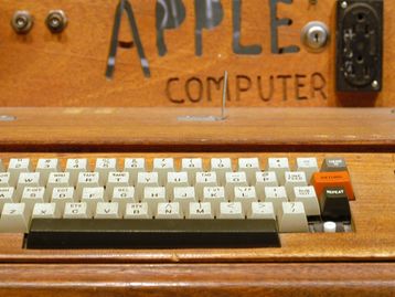 Ainda funcionando, Apple-1 é vendido por US$ 355 mil