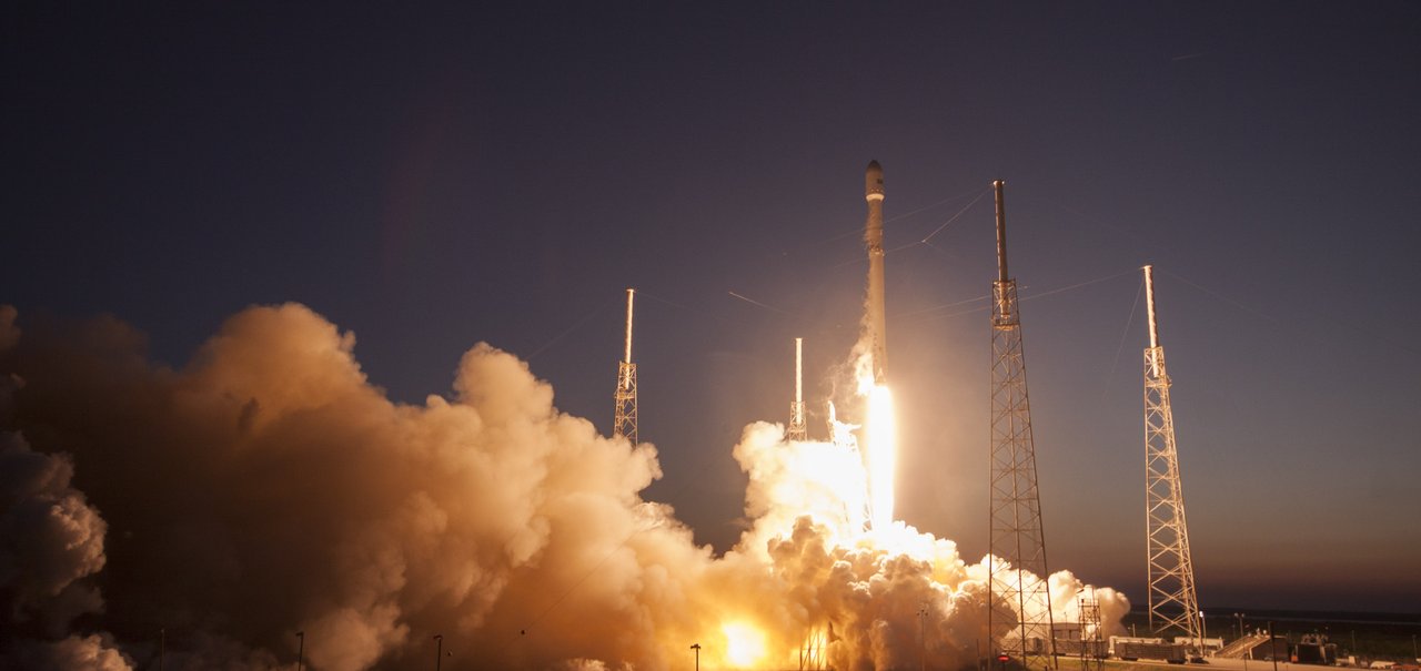 Pela segunda vez, SpaceX lança foguete recondicionado com sucesso