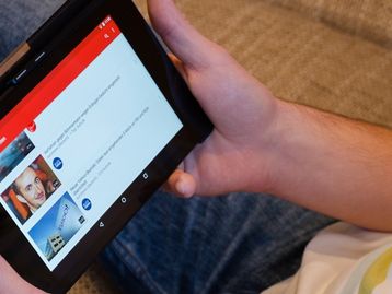 YouTube é acessado por 95% população online brasileira, mostra relatório