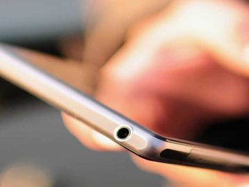 Como transferir dados de um smartphone antigo para um novo?