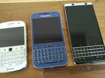 BlackBerry finalmente abandona teclado físico e adota touchscreen completa