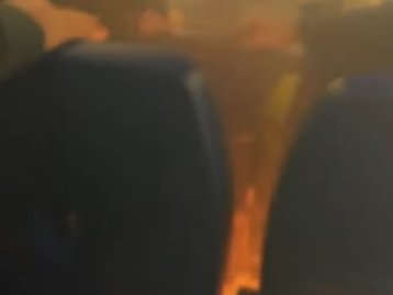 Veja o que acontece quando um celular explode dentro de um avião